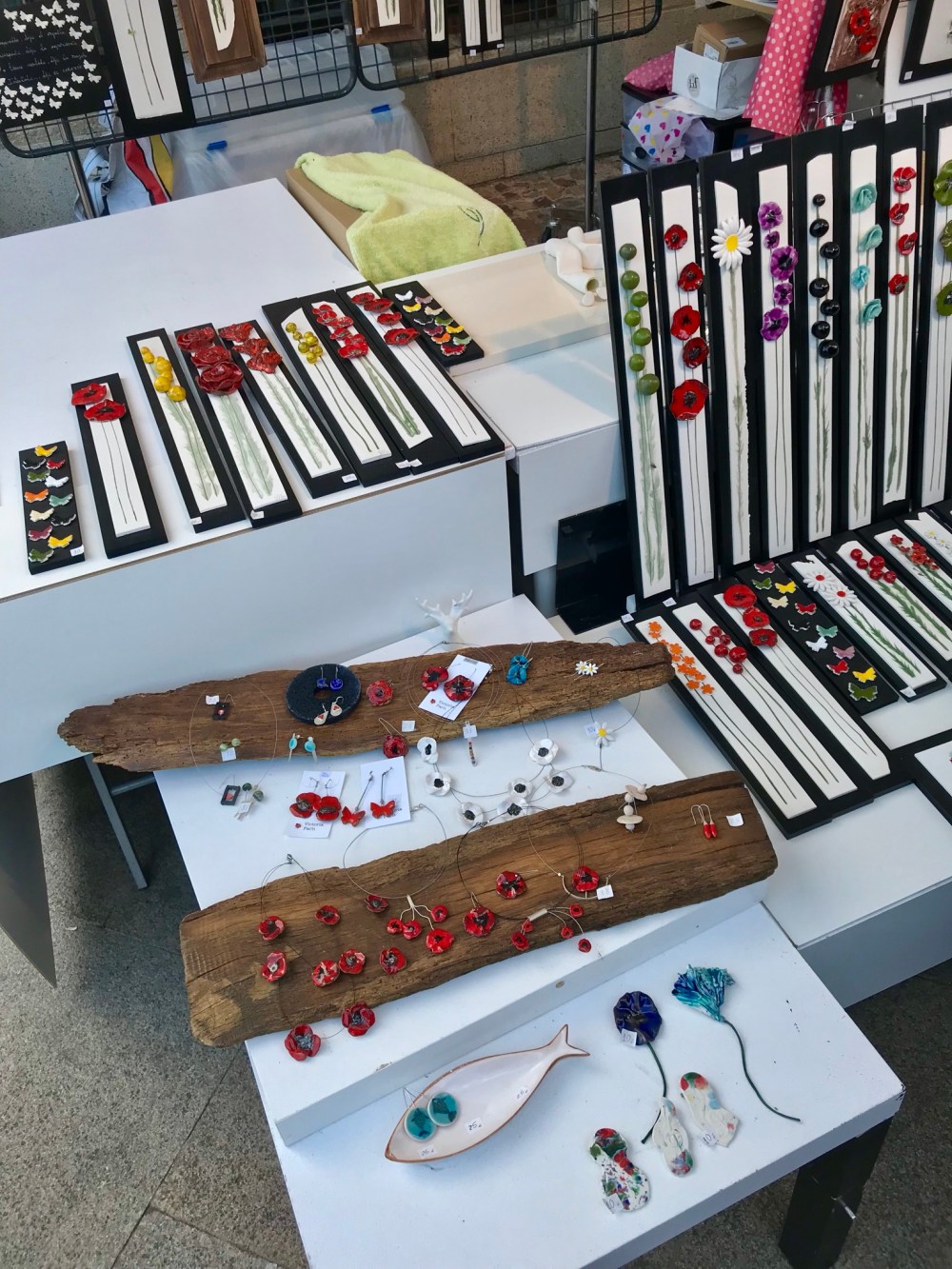 7F713D29-7D0F-4B7D-BBB0-8F49D32FE796