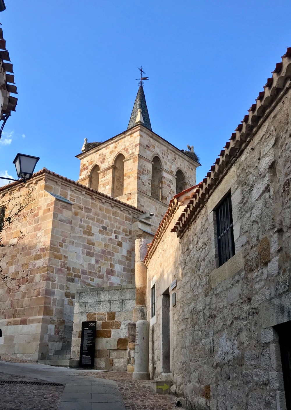 A4972DE6-A80B-4A86-B1B5-5323FEFFD2D4